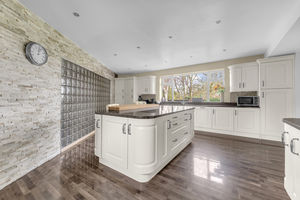 Photo 34- click for photo gallery